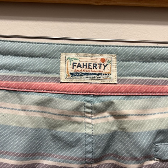 FAHERTY Classic 7-Inch Boardshort Coastal Shores size 32 - Picture 3 of 6